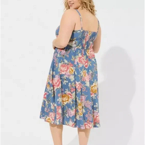 Torrid Dress Challis Sweetheart 1X Blue Floral Pockets Midi Fit Flare Cottage - Picture 7 of 9